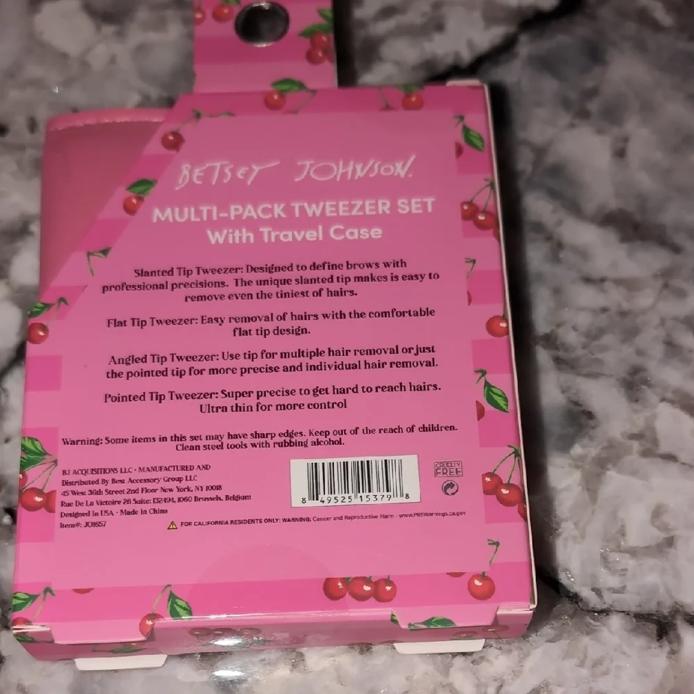 Betsey Johnson Multi-Pack Tweezer Set with Travel Case